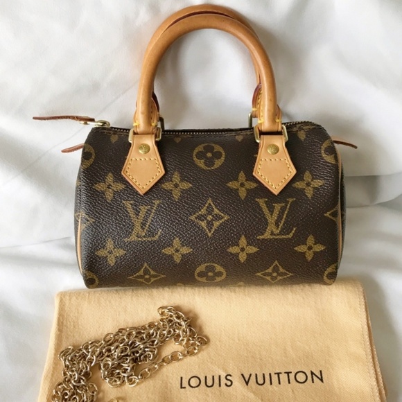 Louis Vuitton Handbags - Louis Vuitton Monogram Speedy mini bag